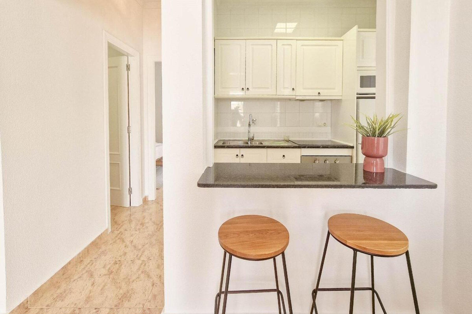 Resale - Bungalow -
Torrevieja