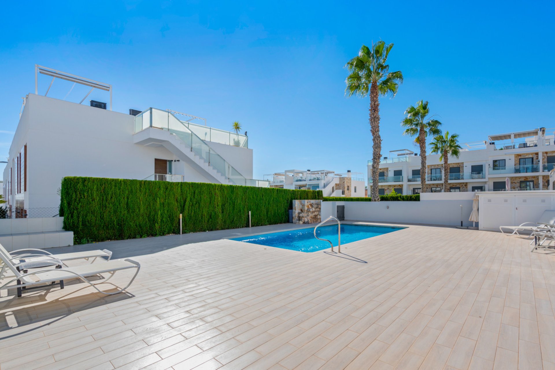 Resale - Bungalow -
Torrevieja