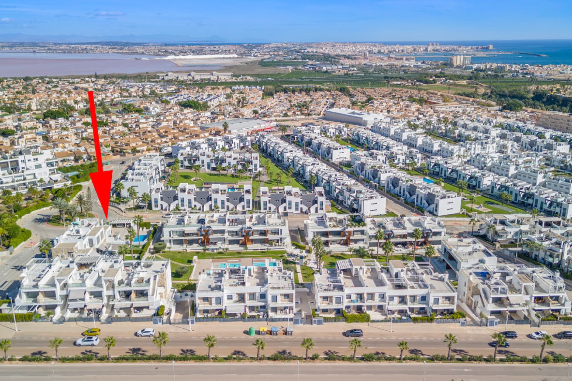 Resale - Bungalow -
Torrevieja