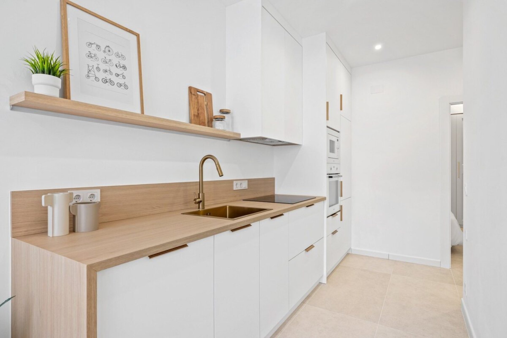 Resale - Bungalow -
Torrevieja