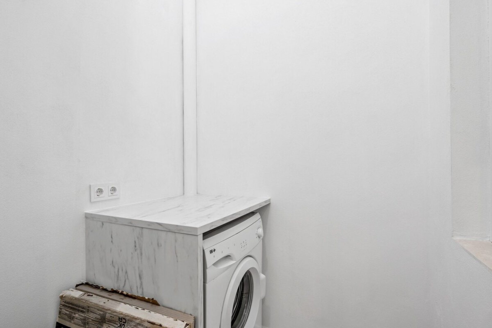 Resale - Bungalow -
Torrevieja