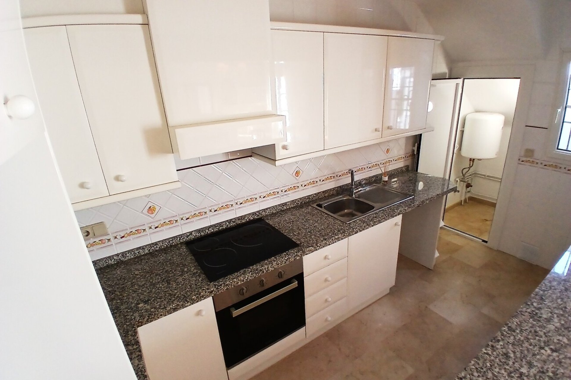 Resale - Bungalow -
Villamartin - La Rioja V