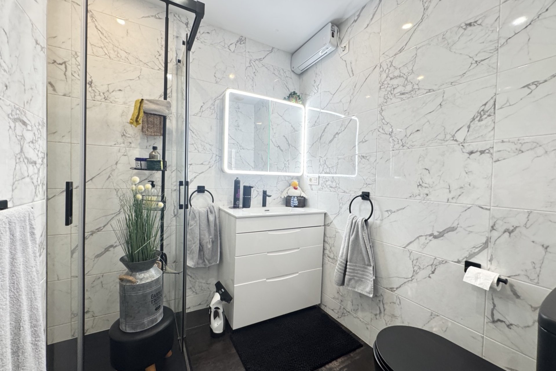 Resale - Bungalow -
Villamartin - Villamartín