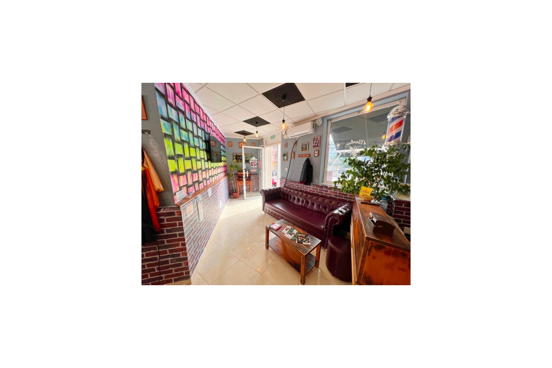 Resale - Commercial Unit -
Guardamar del Segura - Guardamar