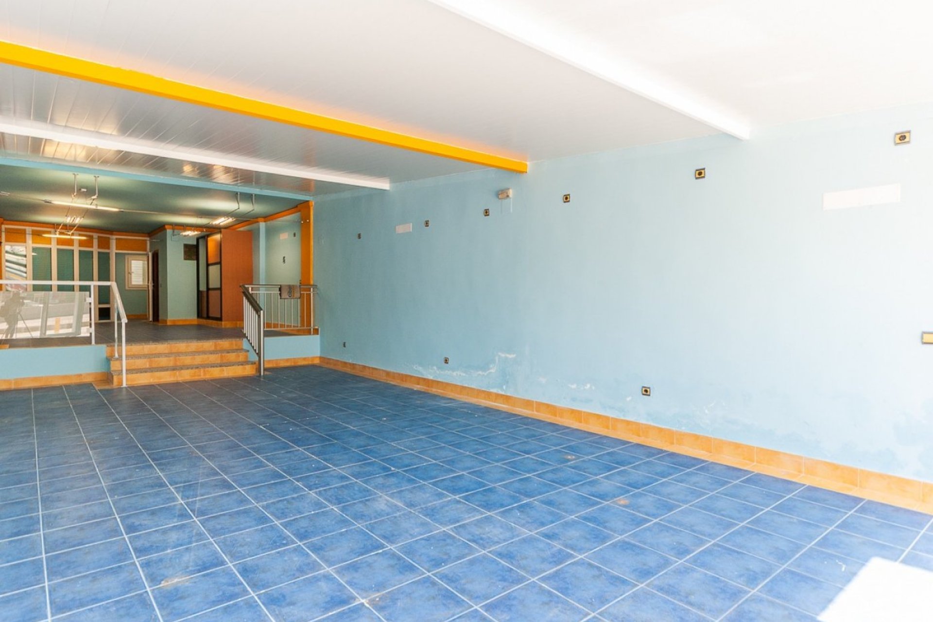 Resale - Commercial Unit -
Orihuela Costa - La Regia