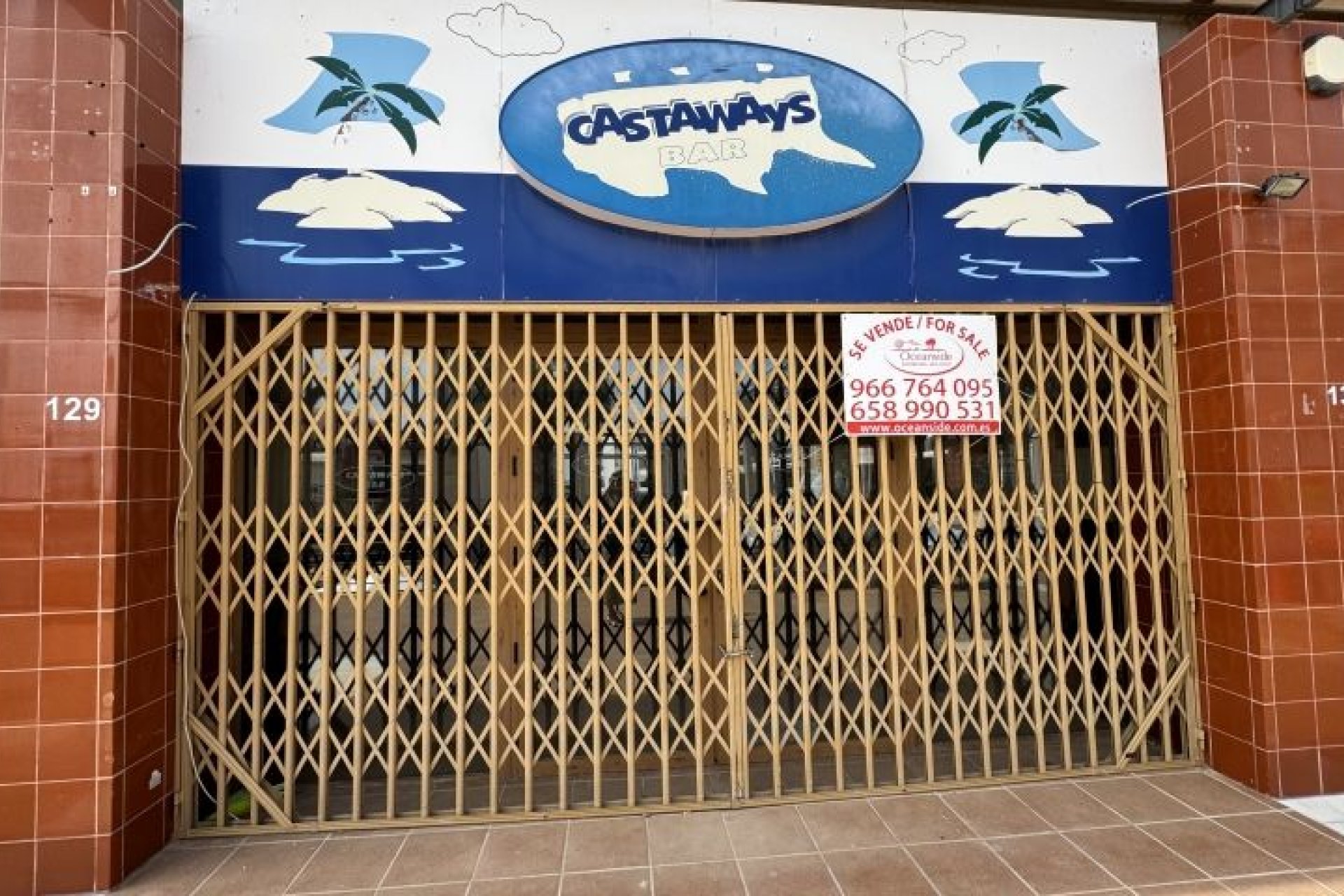 Resale - Commercial Unit -
Orihuela Costa