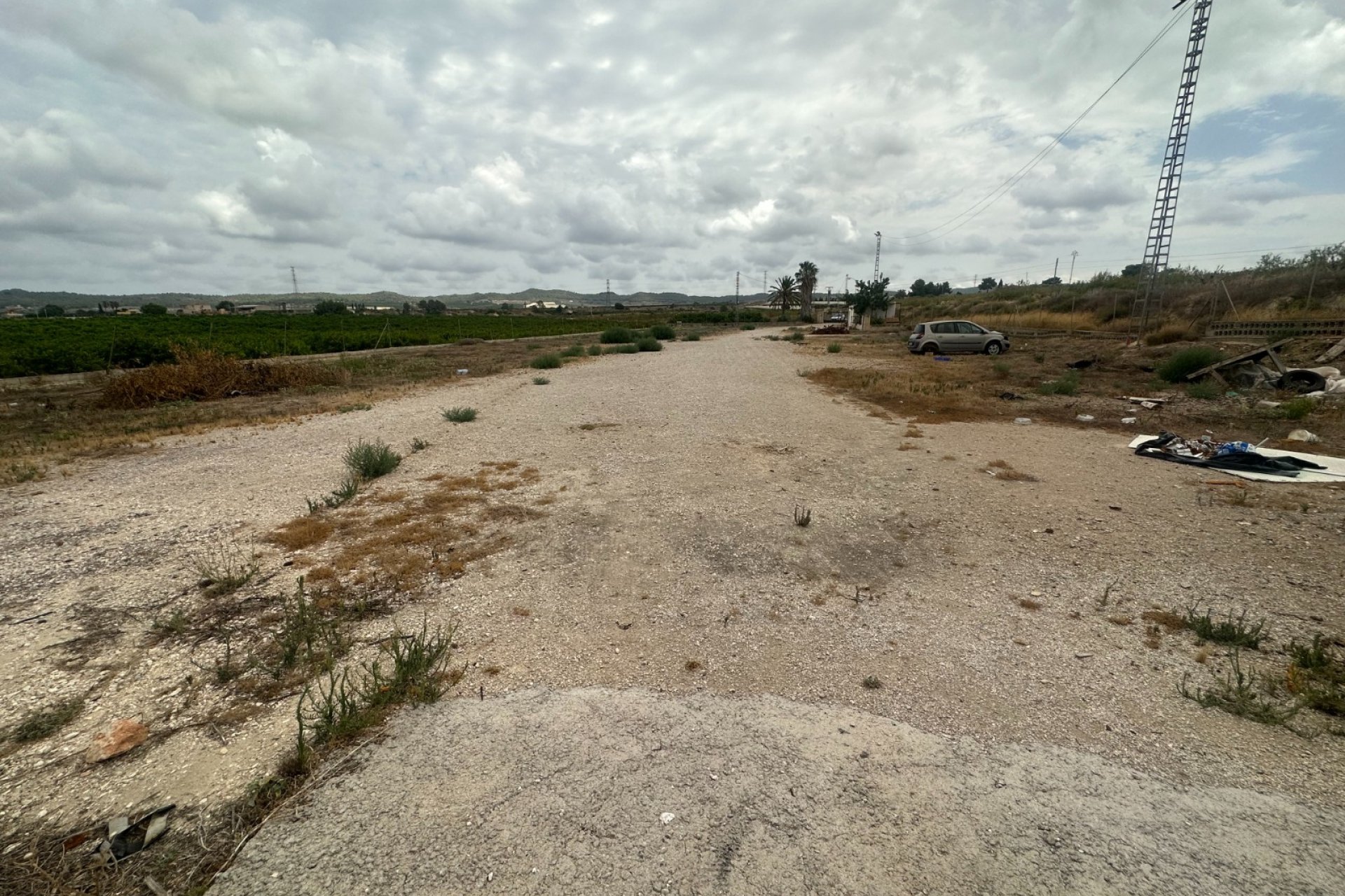 Resale - Commercial Unit -
Torremendo