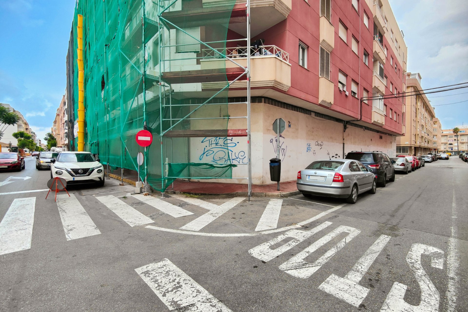 Resale - Commercial Unit -
Torrevieja - El Acequión - Los Náufragos