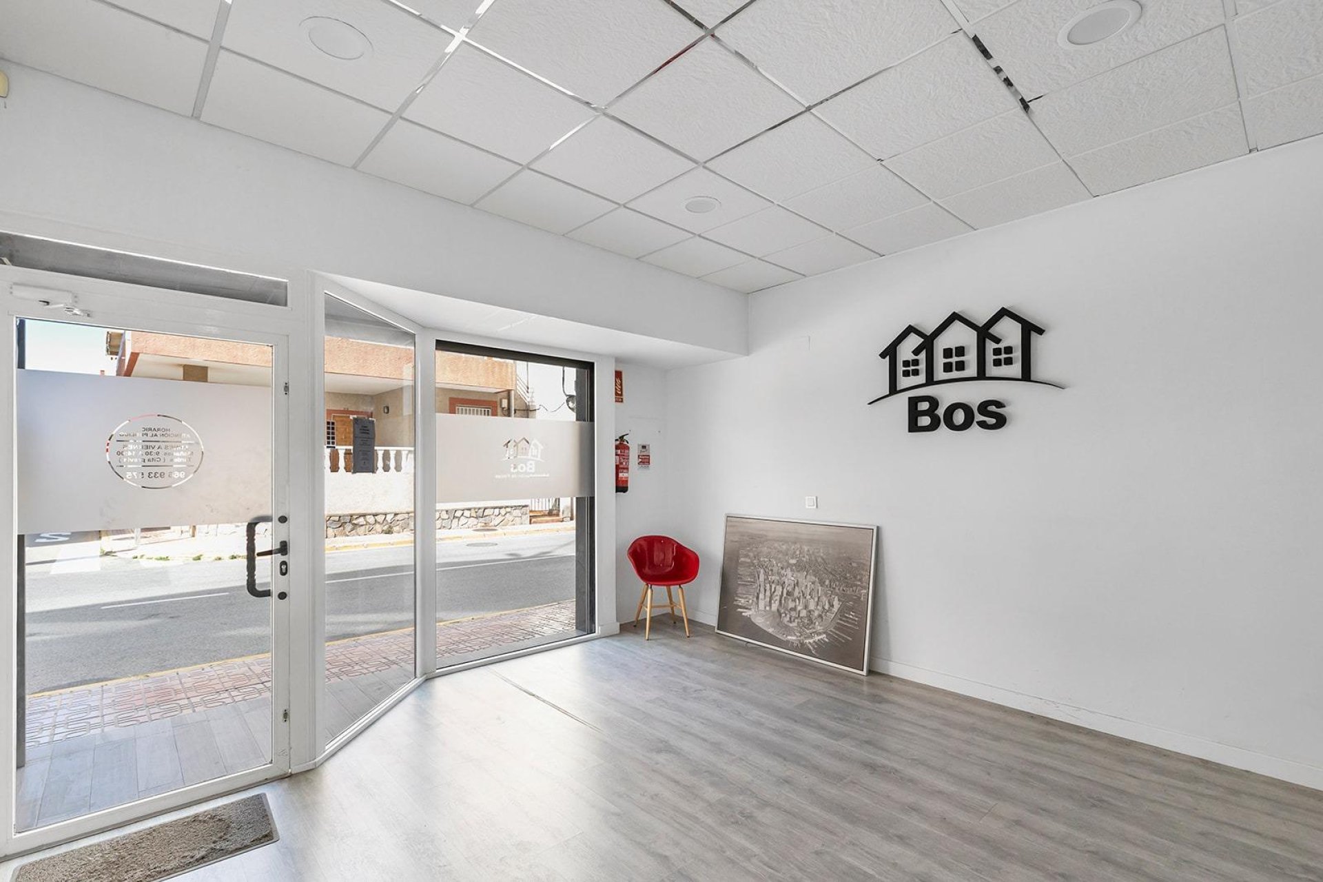 Resale - Commercial Unit -
Torrevieja - La Mata