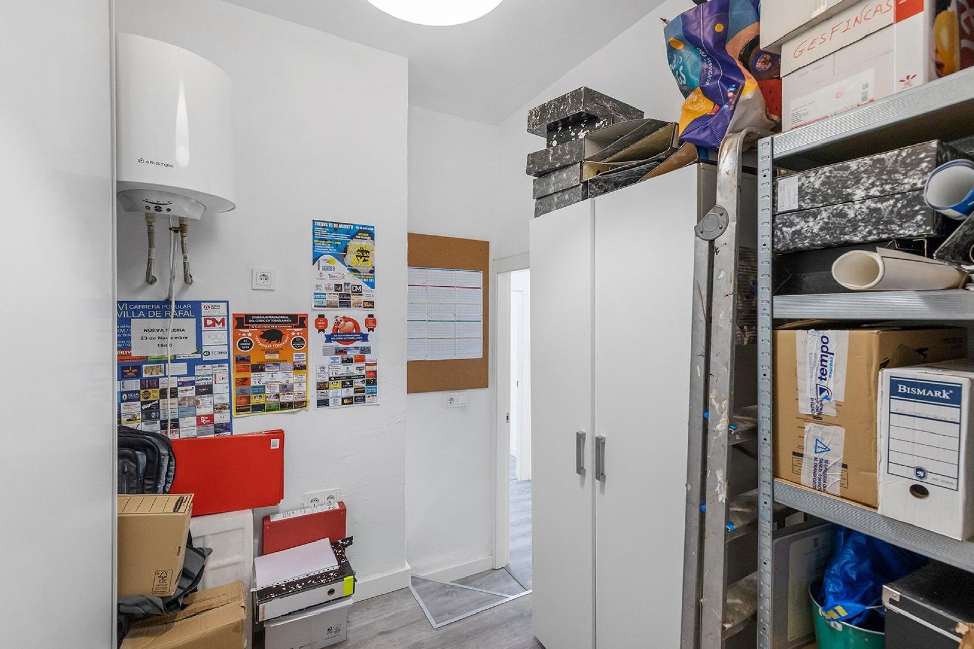 Resale - Commercial Unit -
Torrevieja - La Mata