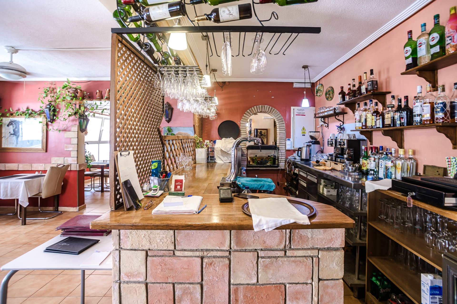 Resale - Commercial Unit -
Torrevieja - La Veleta