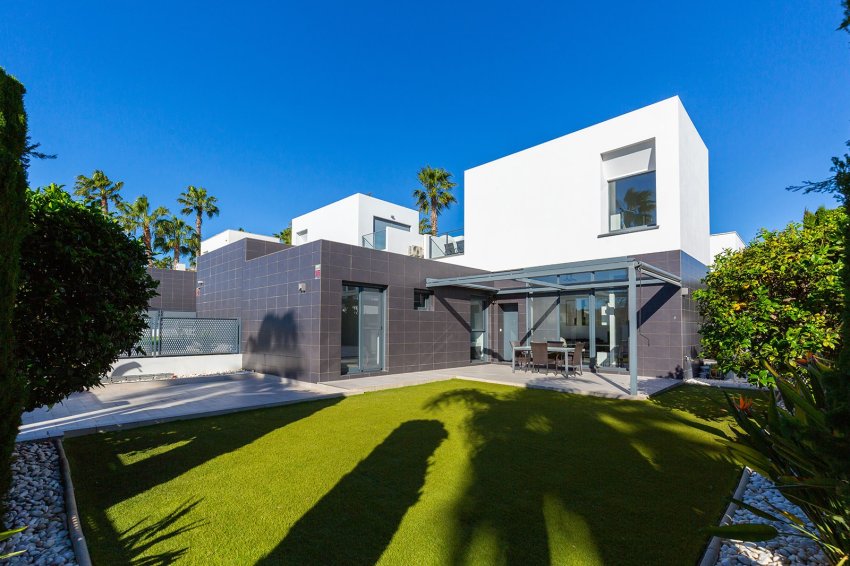 Resale - Detached villa -
Algorfa - La Finca Golf