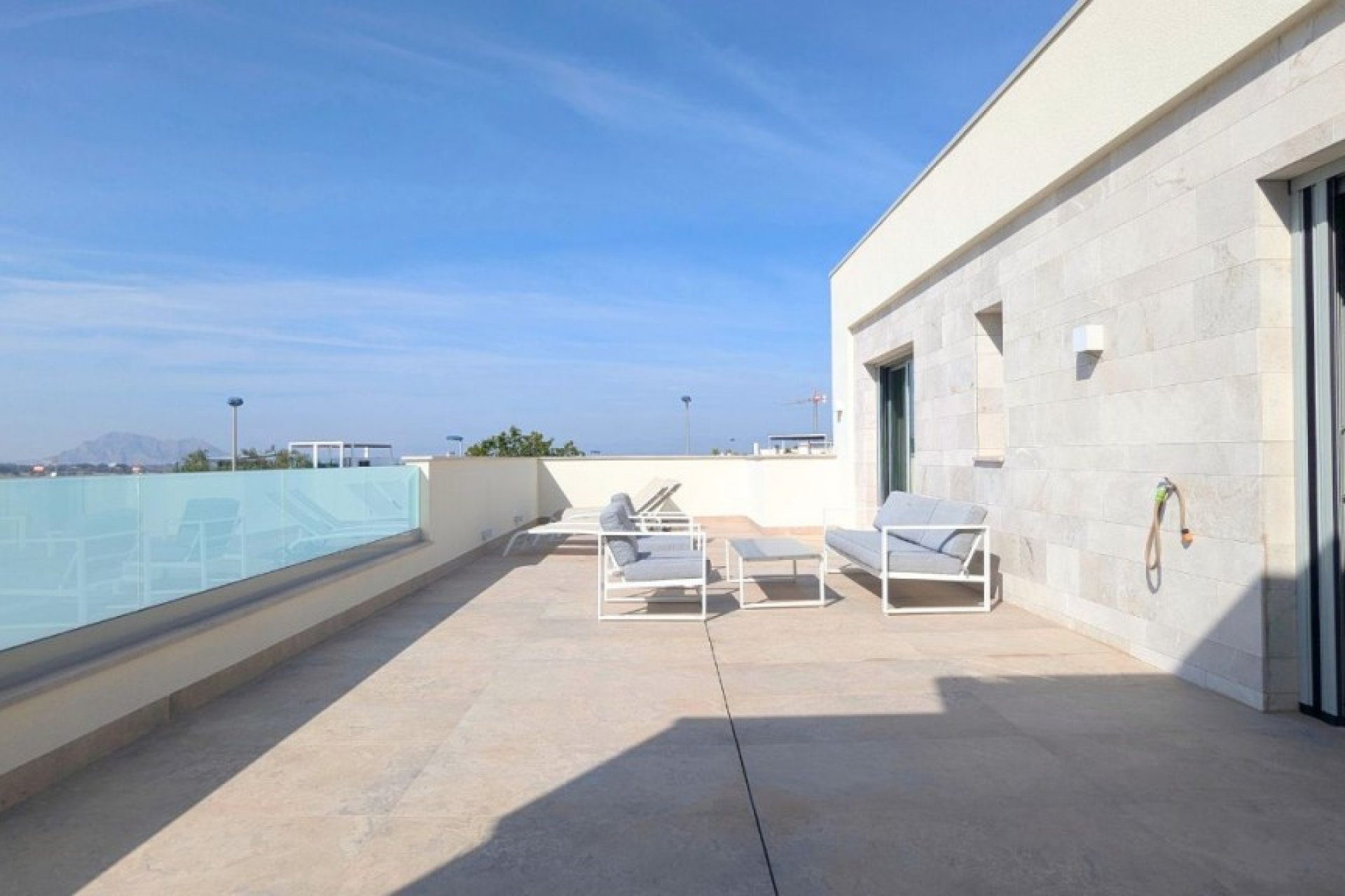 Resale - Detached villa -
Benijofar