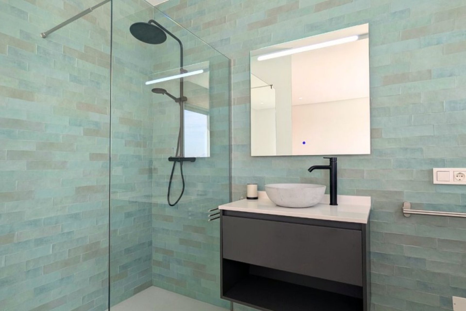 Resale - Detached villa -
Benijofar