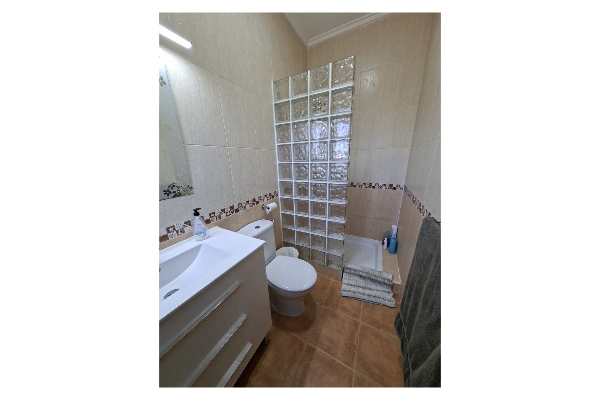 Resale - Detached villa -
Catral