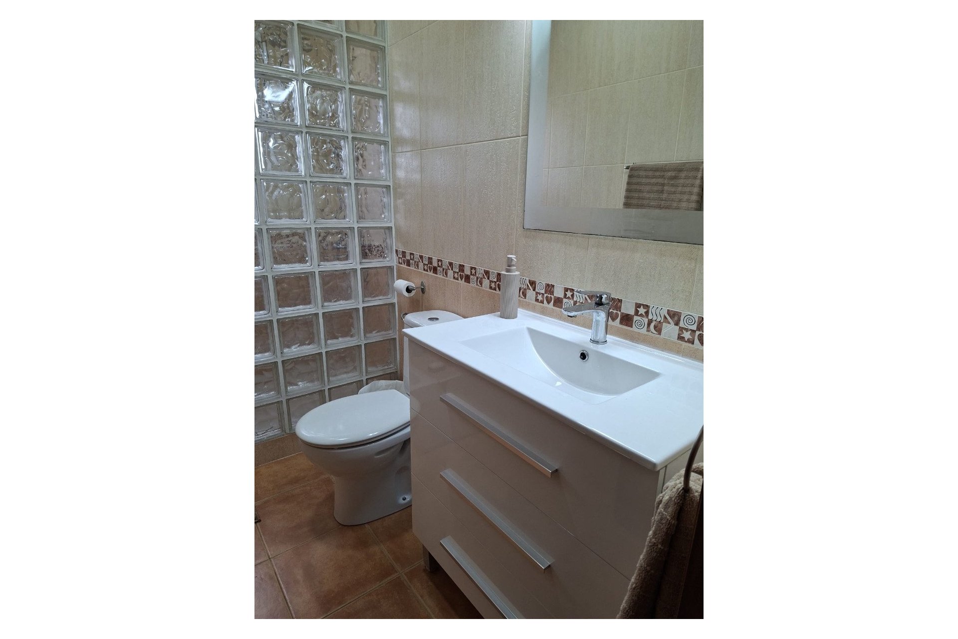 Resale - Detached villa -
Catral