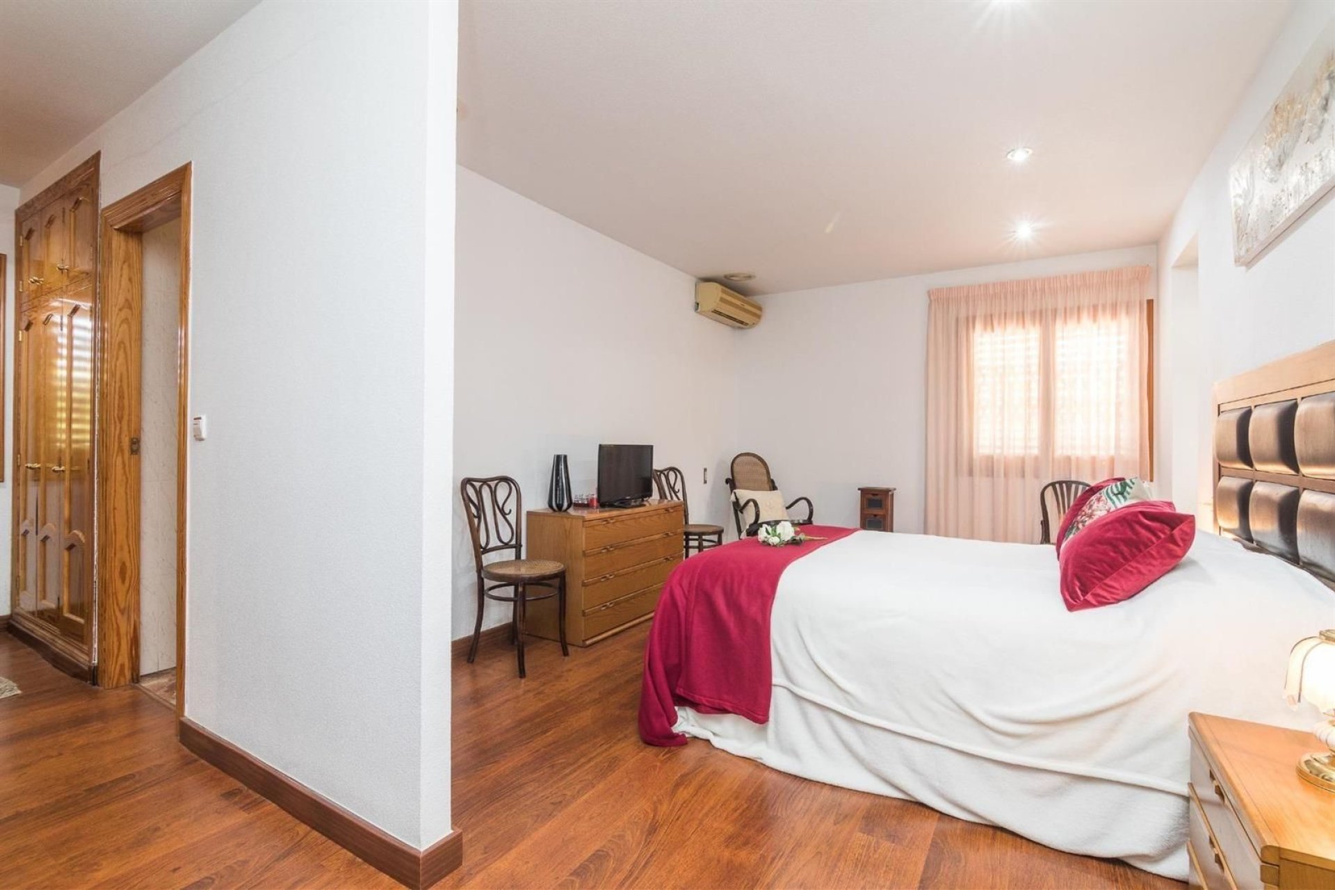 Resale - Detached villa -
Elche - Corte Ingles