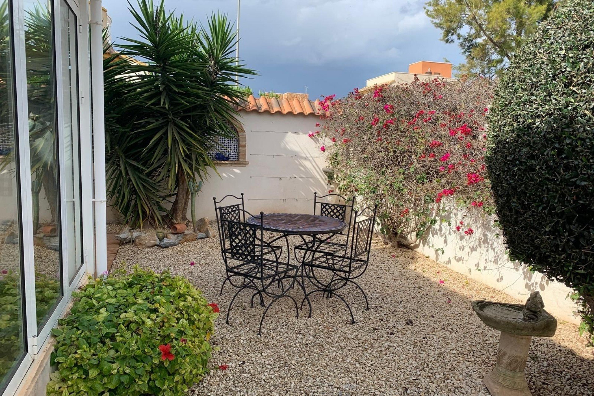 Resale - Detached villa -
Guardamar del Segura - El Raso