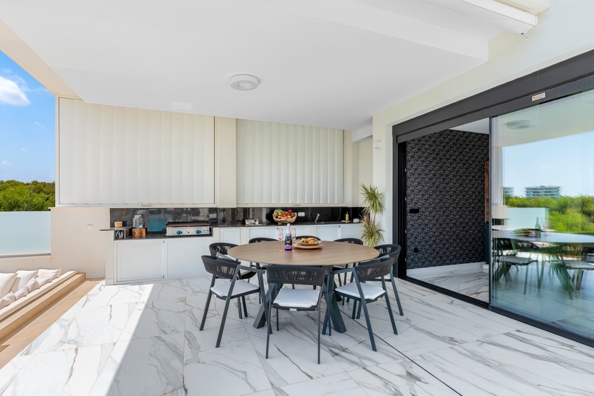 Resale - Detached villa -
Las Colinas Golf