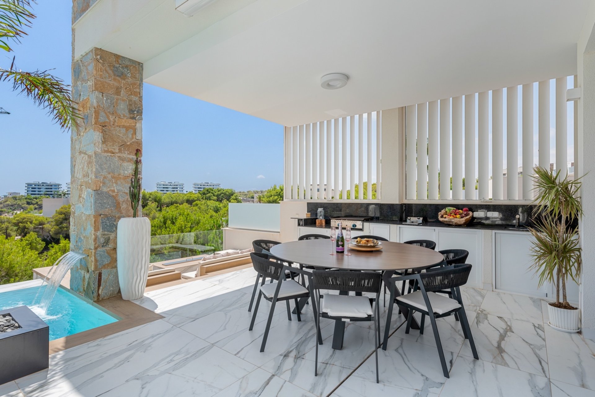 Resale - Detached villa -
Las Colinas Golf