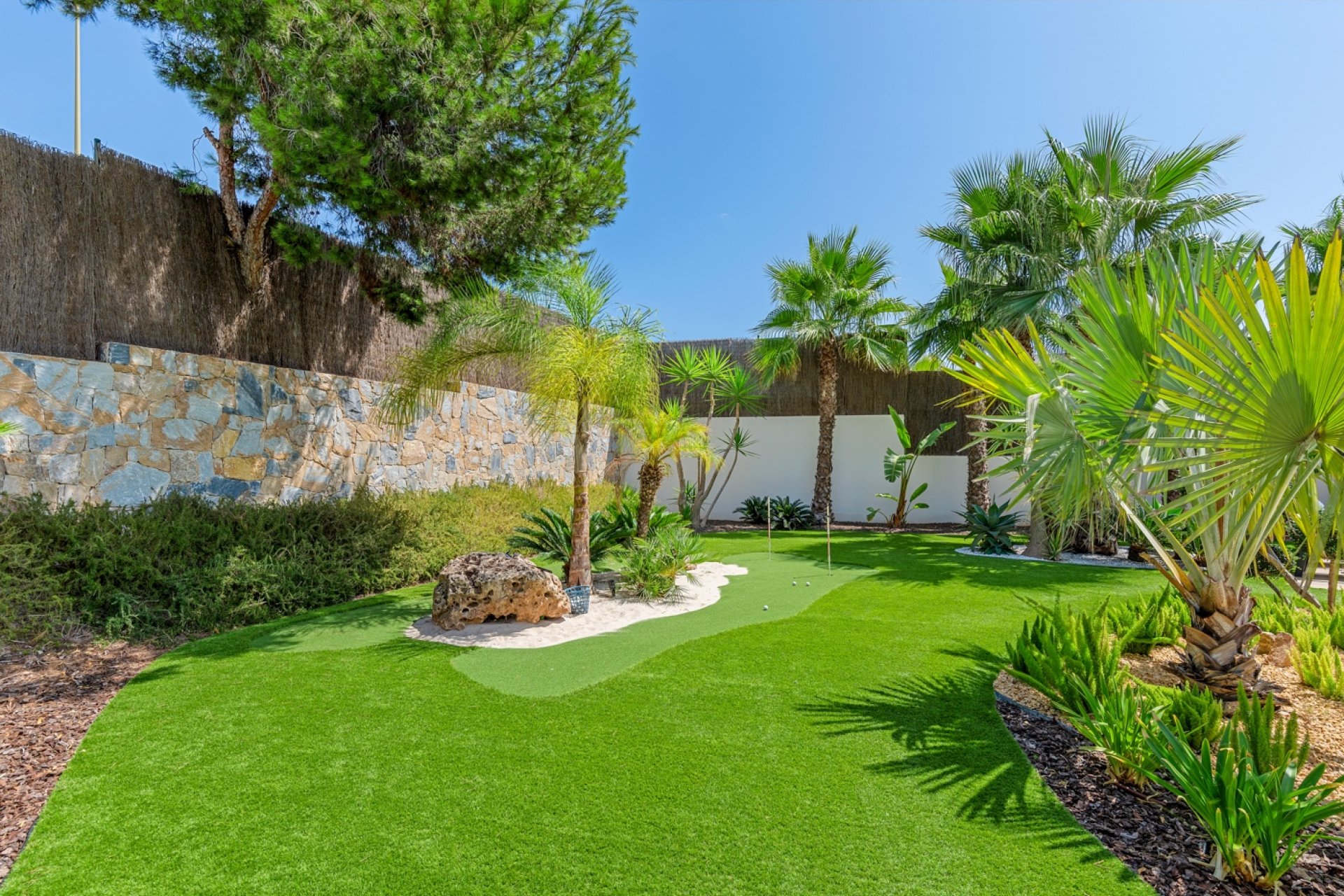 Resale - Detached villa -
Las Colinas Golf