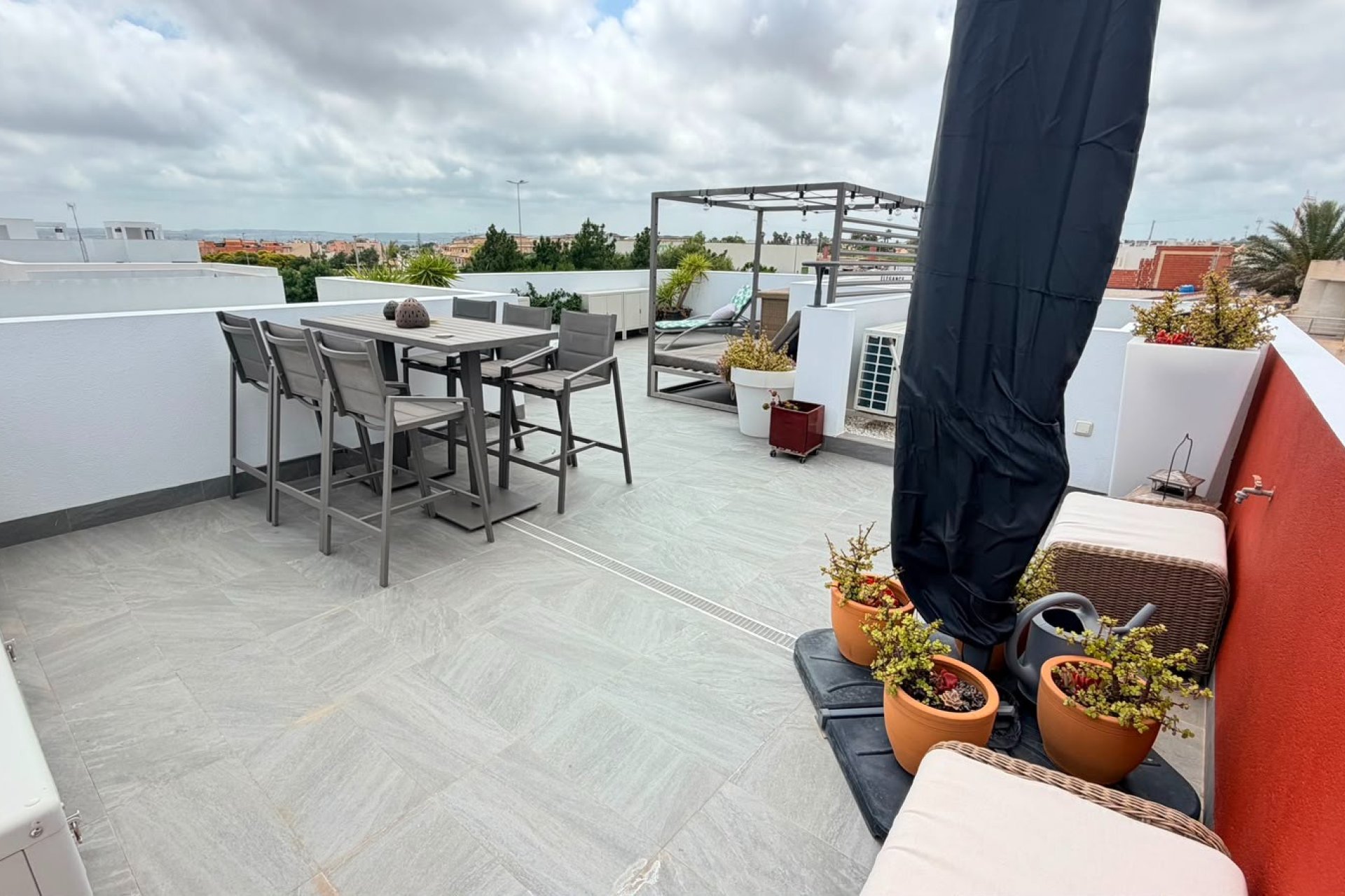 Resale - Detached villa -
Los Montesinos - La Herrada