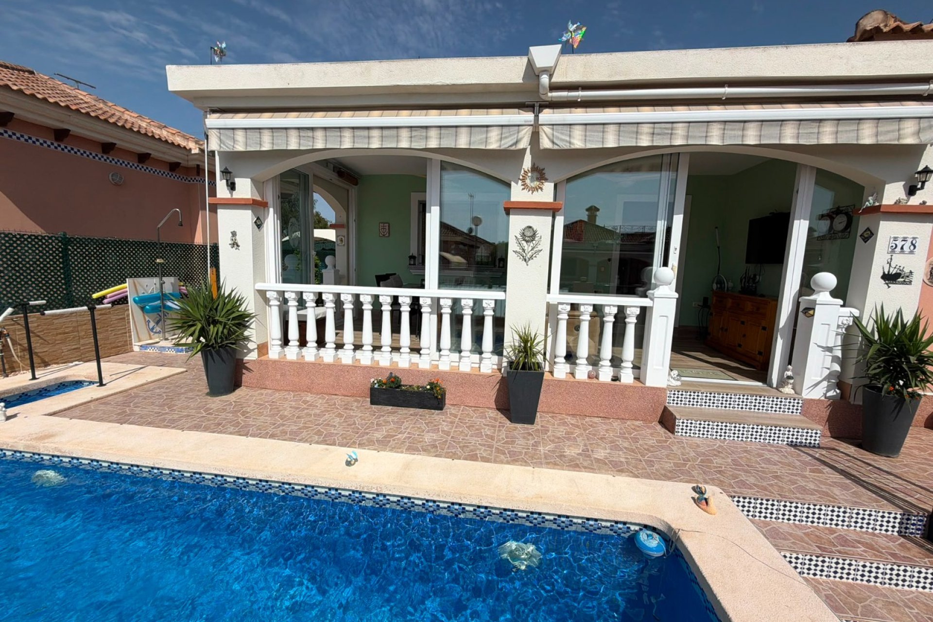 Resale - Detached villa -
Los Montesinos - La Herrada