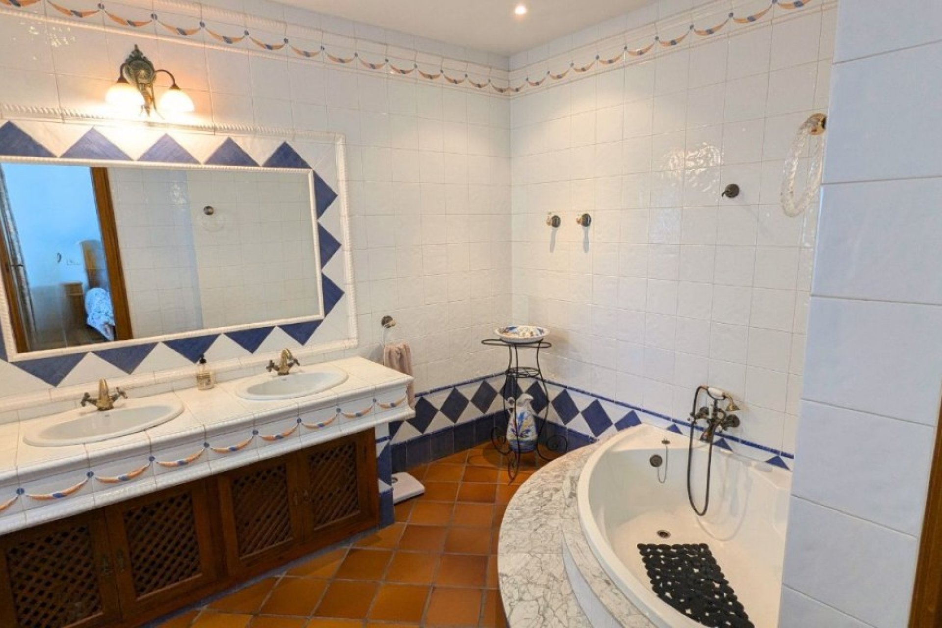 Resale - Detached villa -
Mil Palmeras