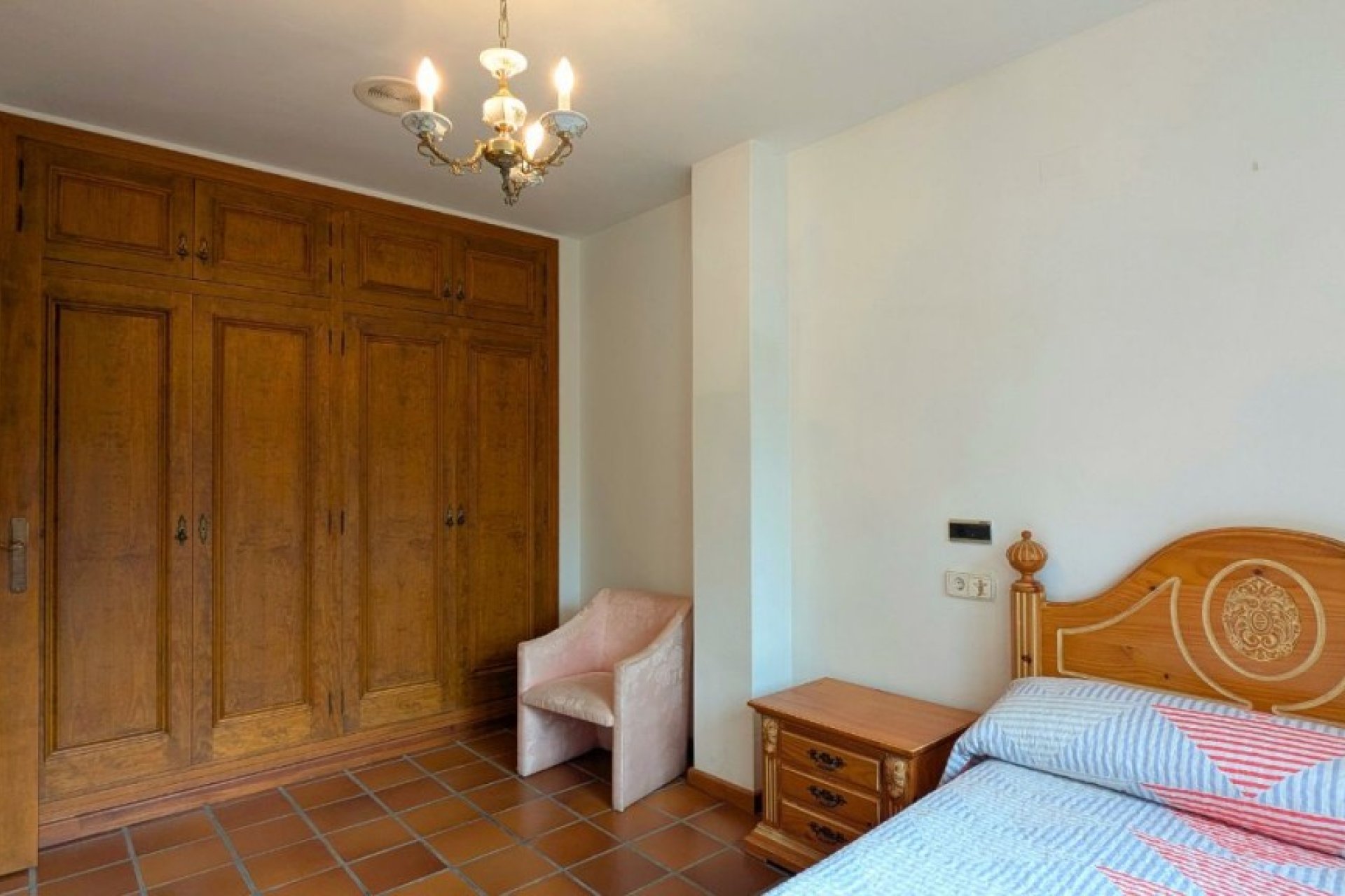 Resale - Detached villa -
Mil Palmeras