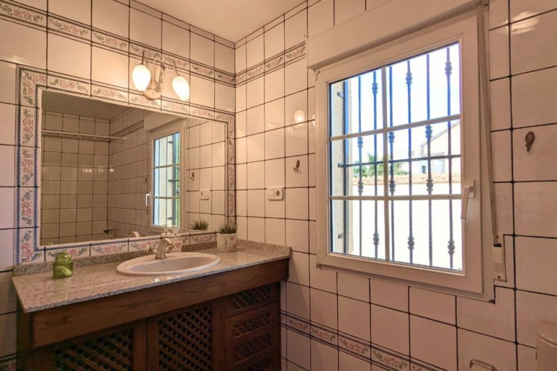 Resale - Detached villa -
Mil Palmeras