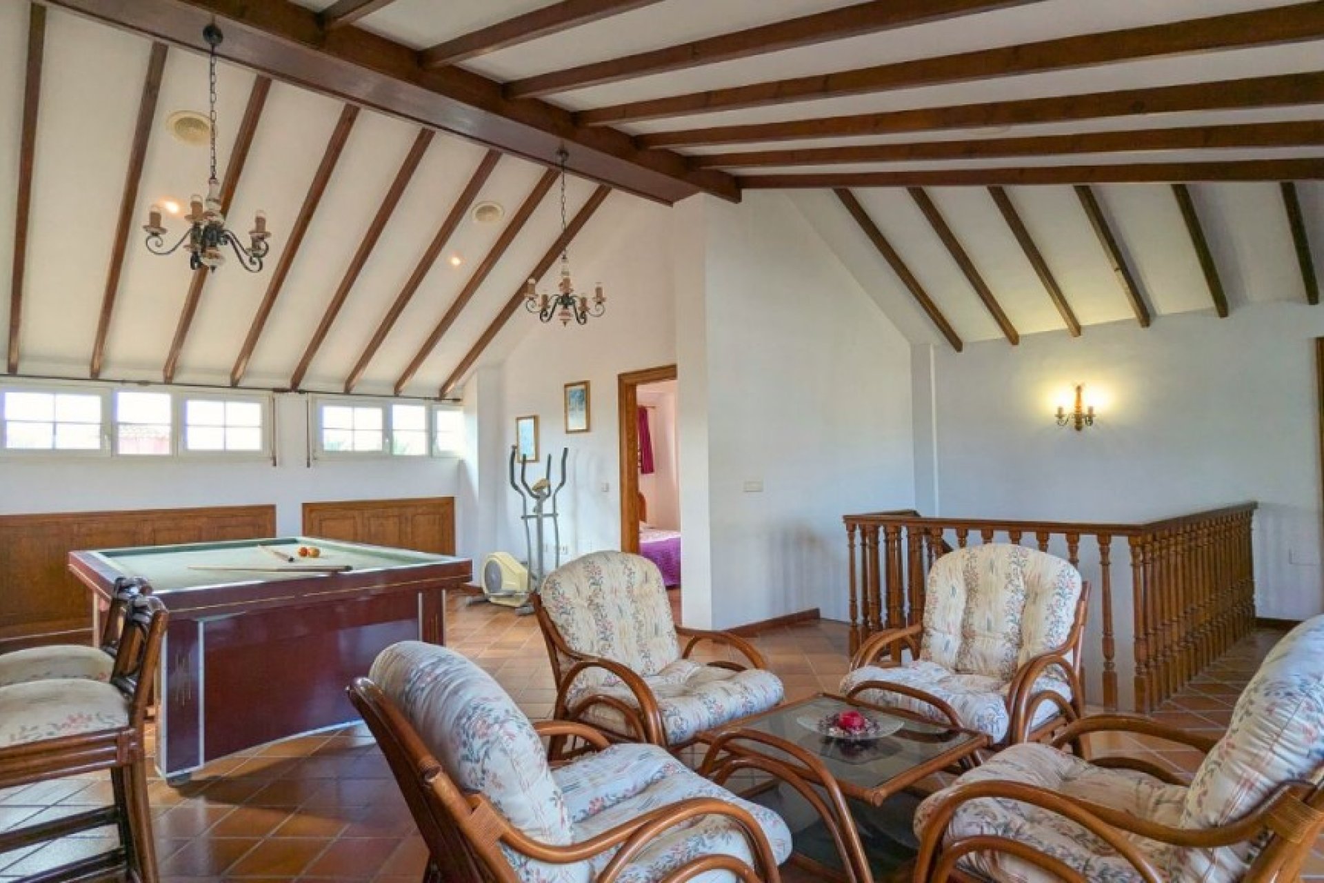 Resale - Detached villa -
Mil Palmeras