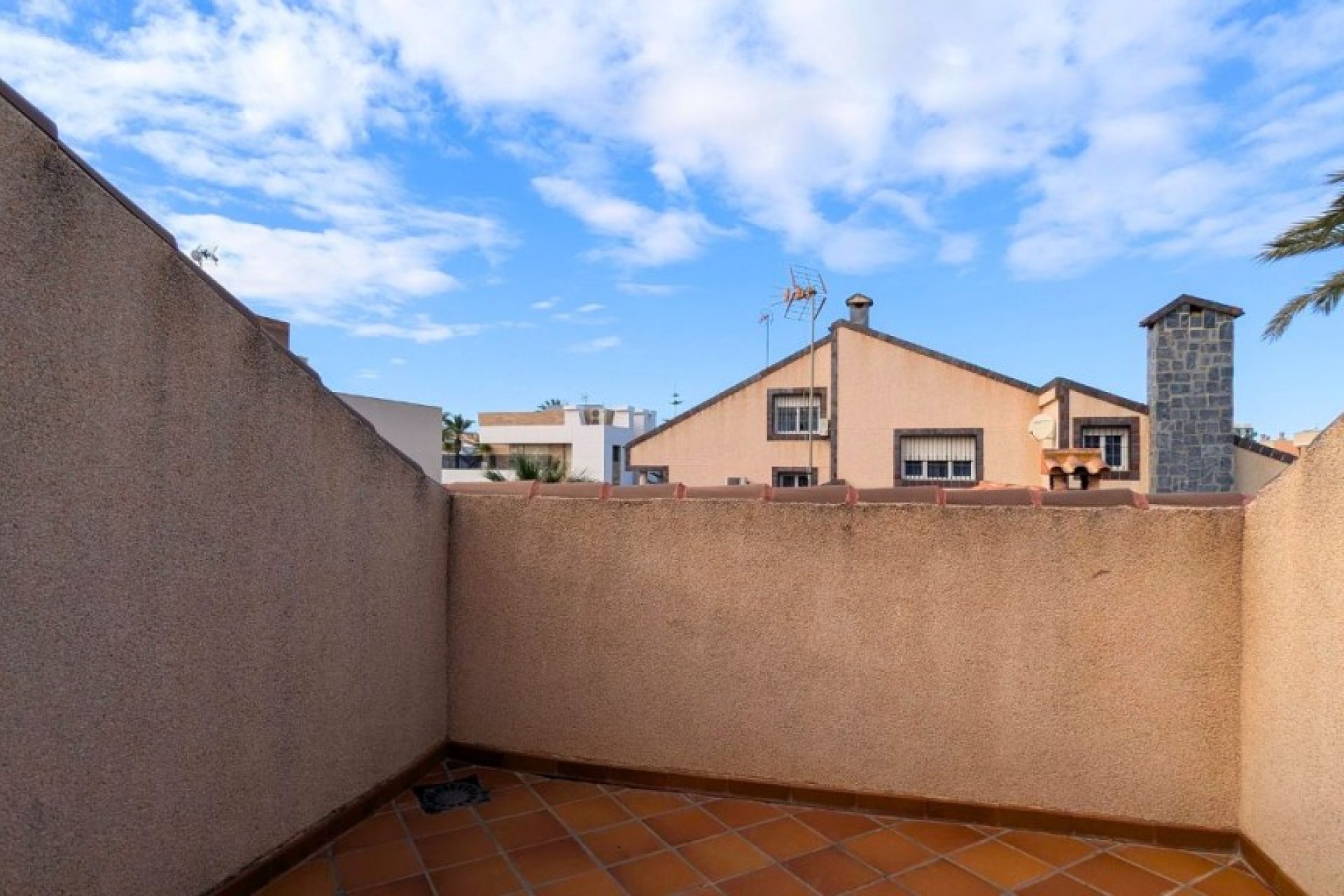 Resale - Detached villa -
Mil Palmeras