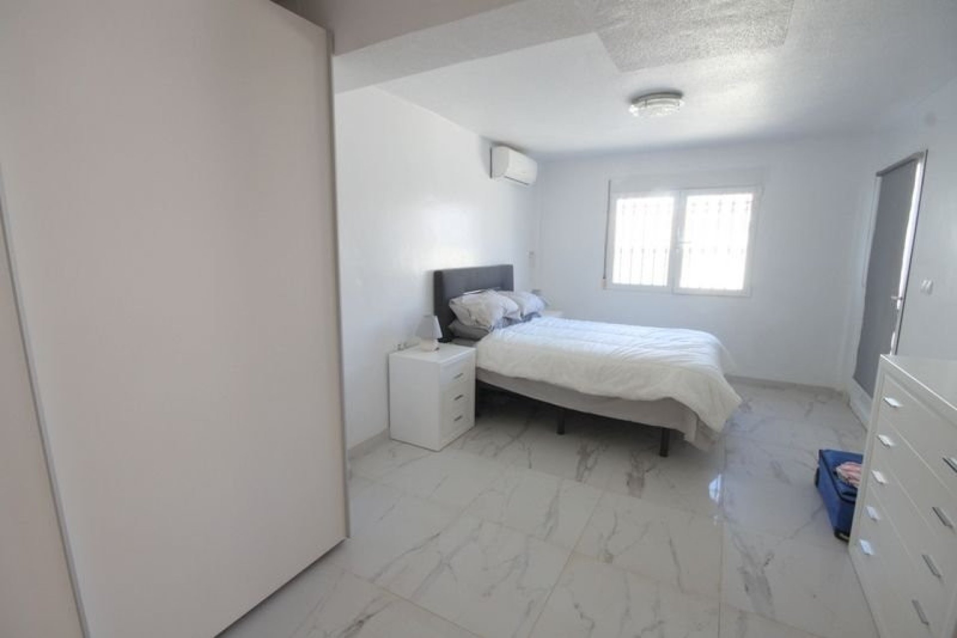 Resale - Detached villa -
Orihuela Costa - La Zenia