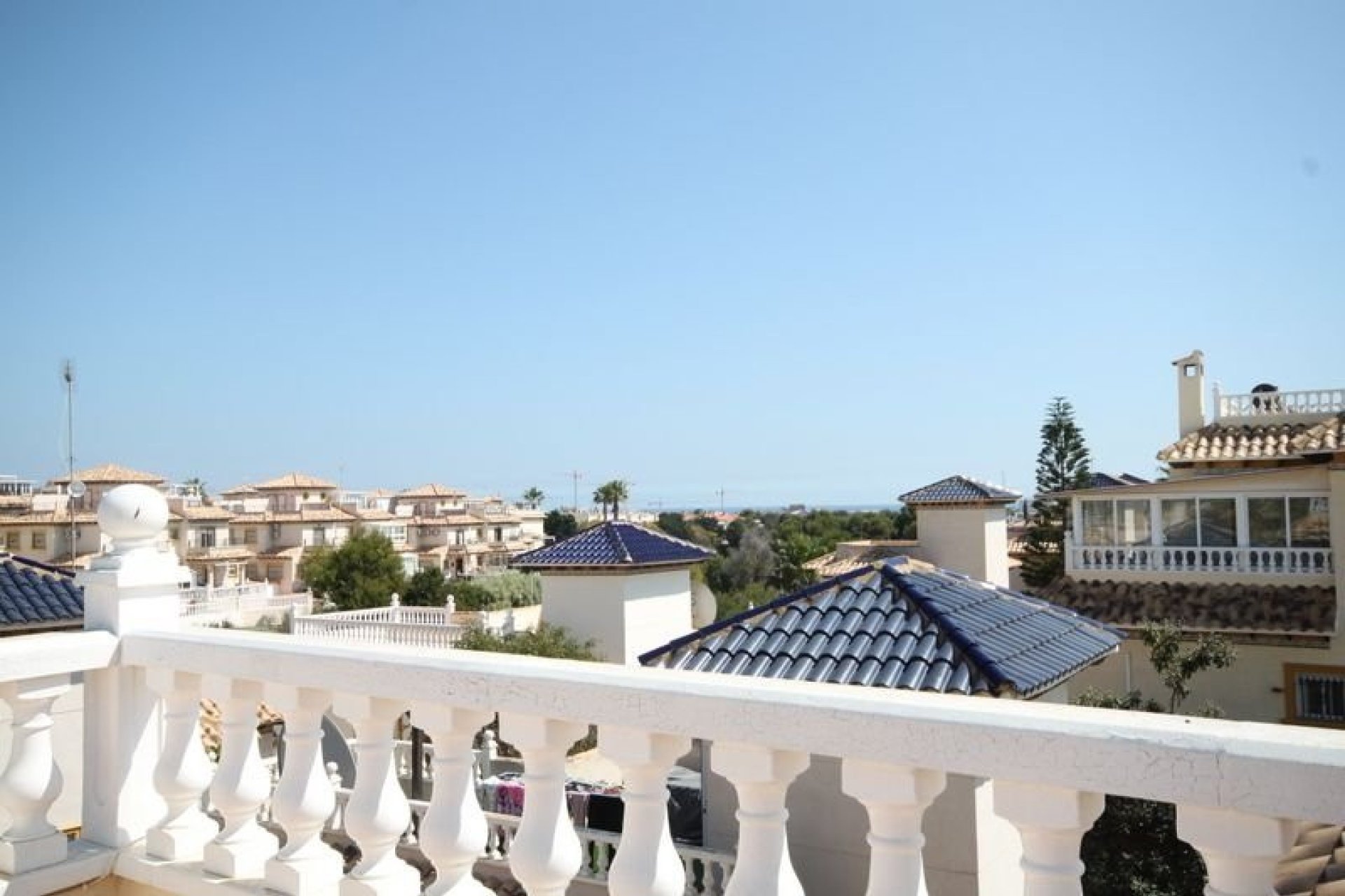 Resale - Detached villa -
Orihuela Costa - La Zenia