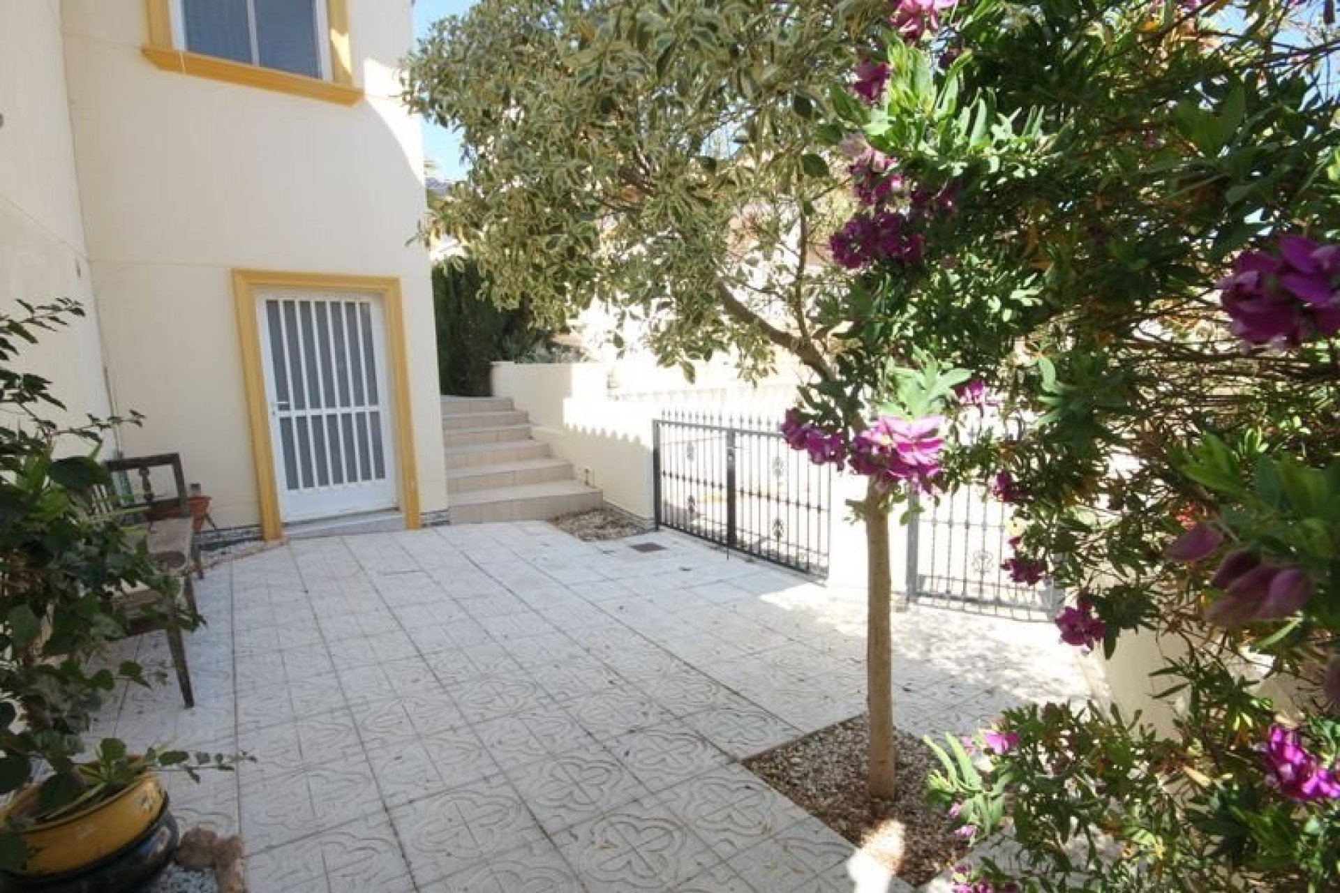 Resale - Detached villa -
Orihuela Costa - La Zenia