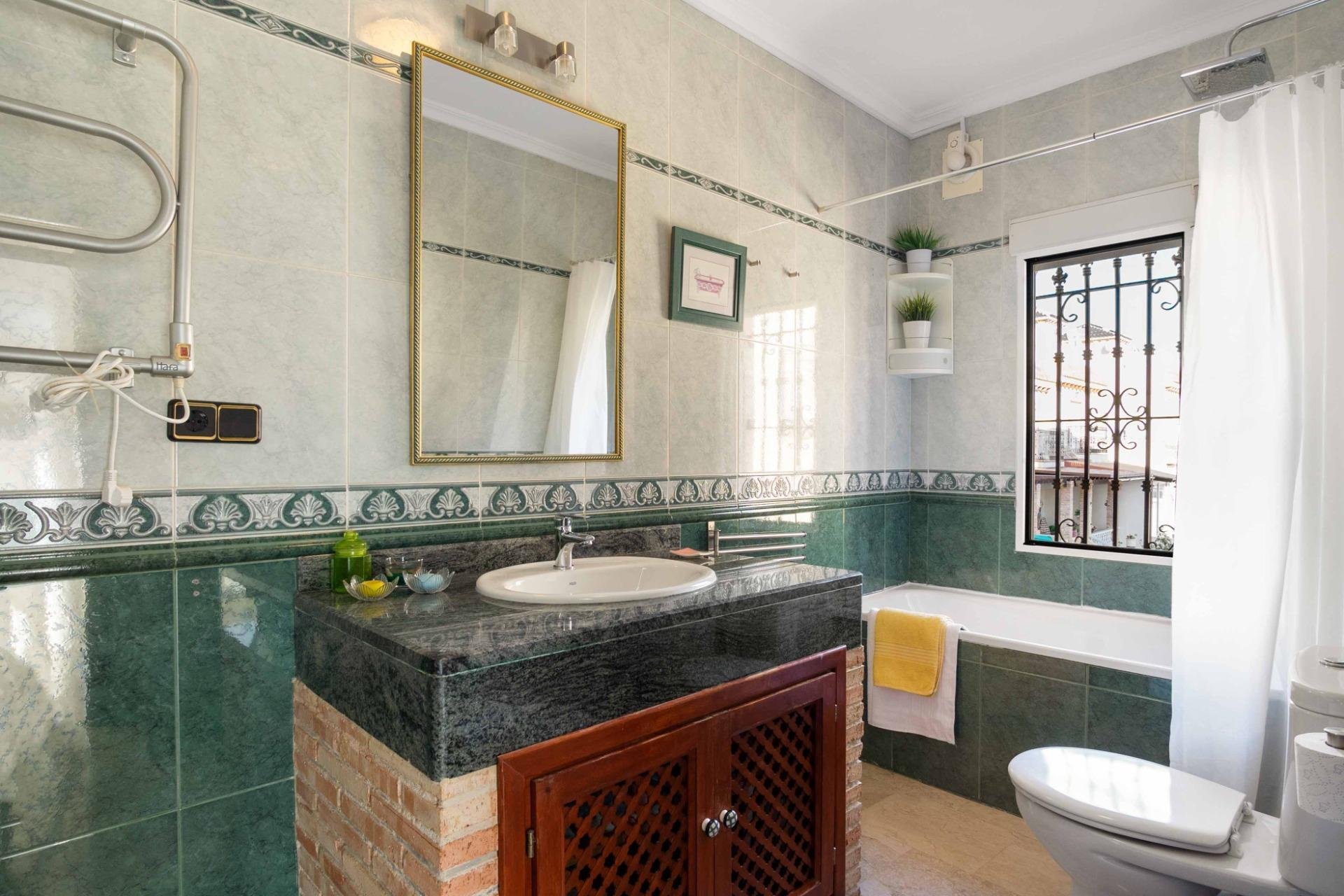 Resale - Detached villa -
Orihuela Costa - Los Almendros-La Florida