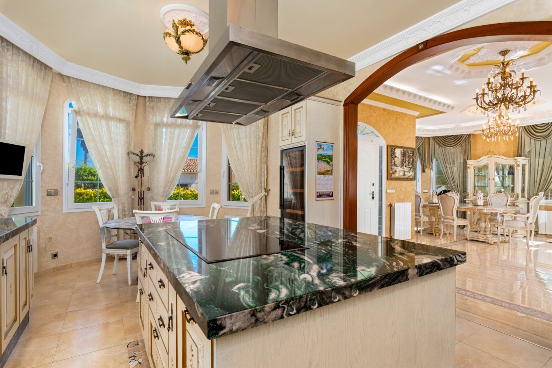 Resale - Detached villa -
Orihuela Costa - Playa Flamenca