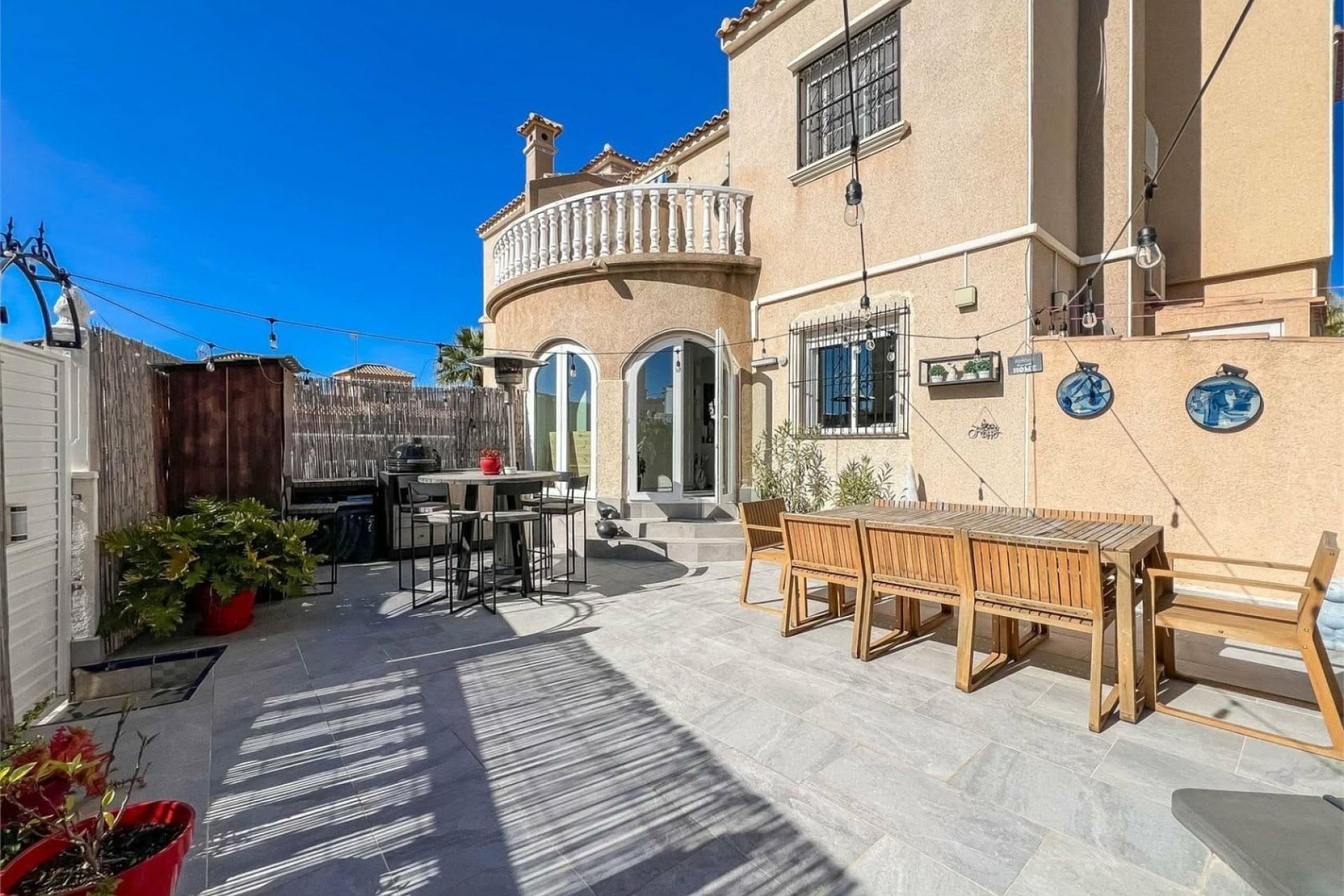 Resale - Detached villa -
Orihuela Costa - Villamartin