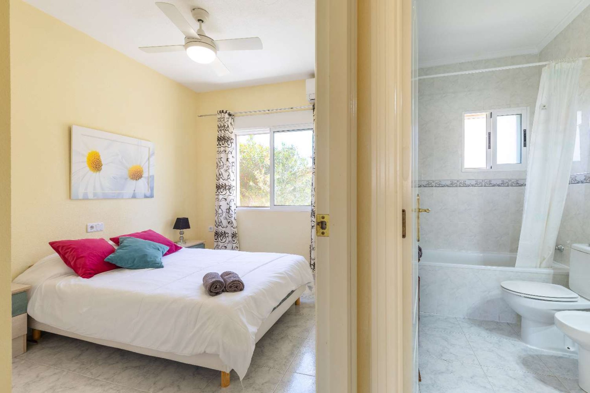 Resale - Detached villa -
Orihuela - Orihuela Costa