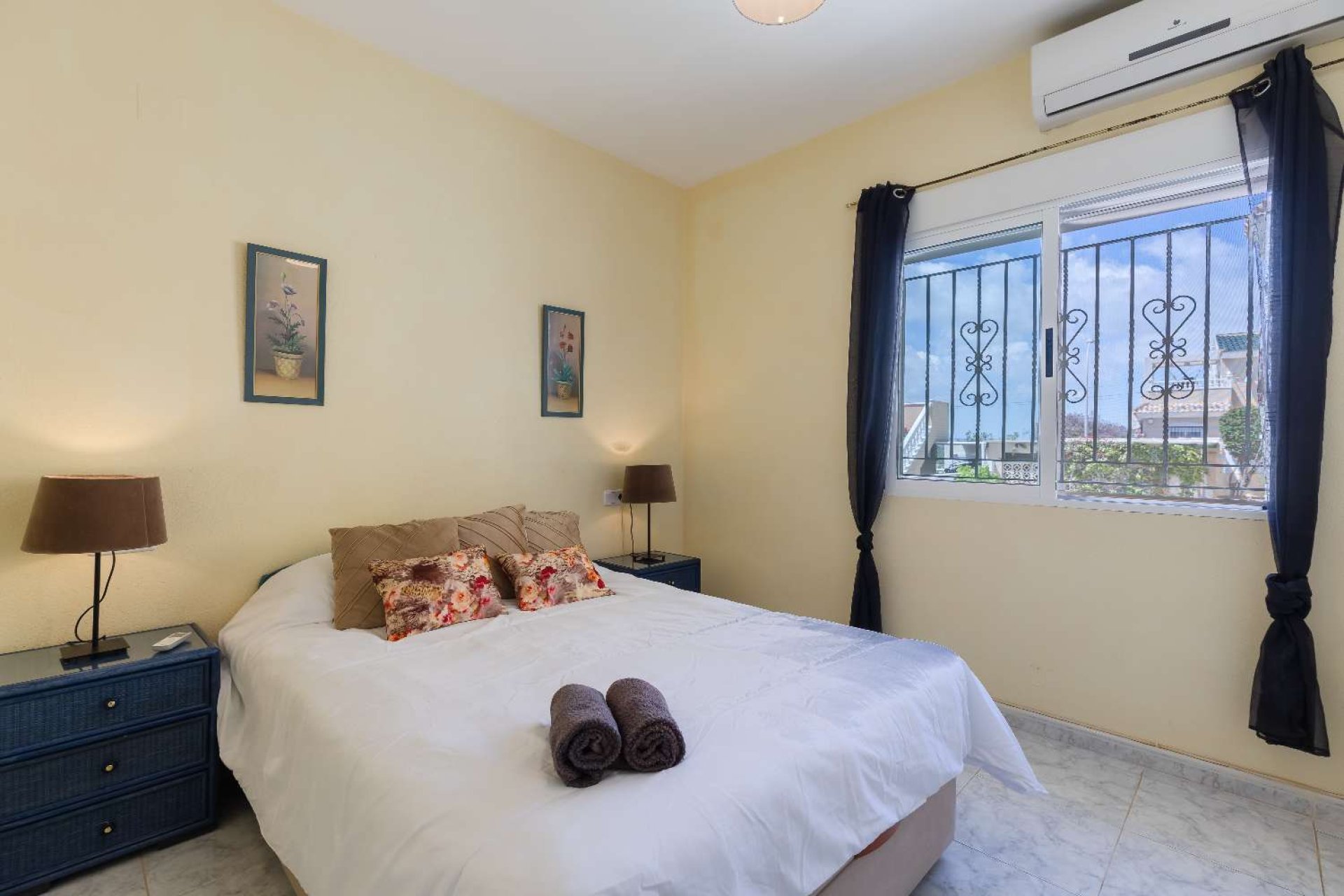 Resale - Detached villa -
Orihuela - Orihuela Costa