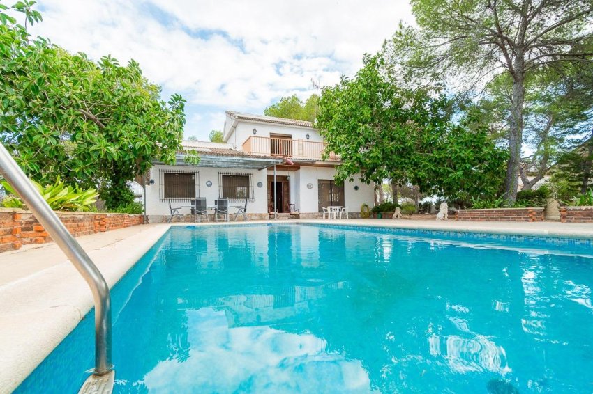 Resale - Detached villa -
Pilar de la Horadada - Pinar de Campoverde