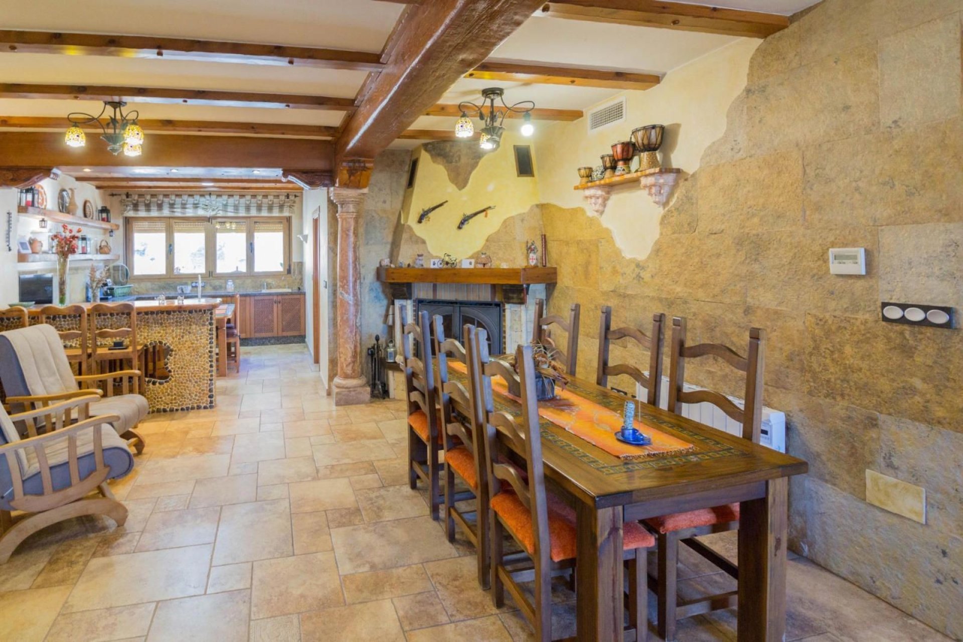 Resale - Detached villa -
Redován