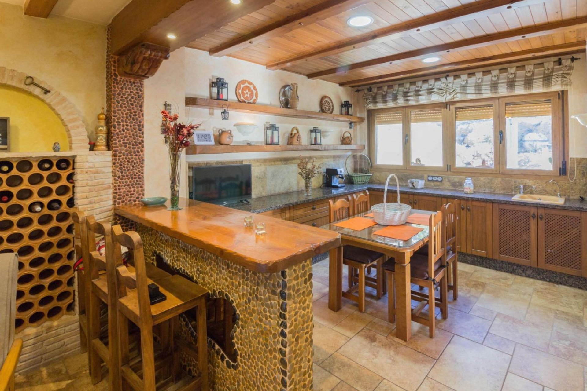 Resale - Detached villa -
Redován