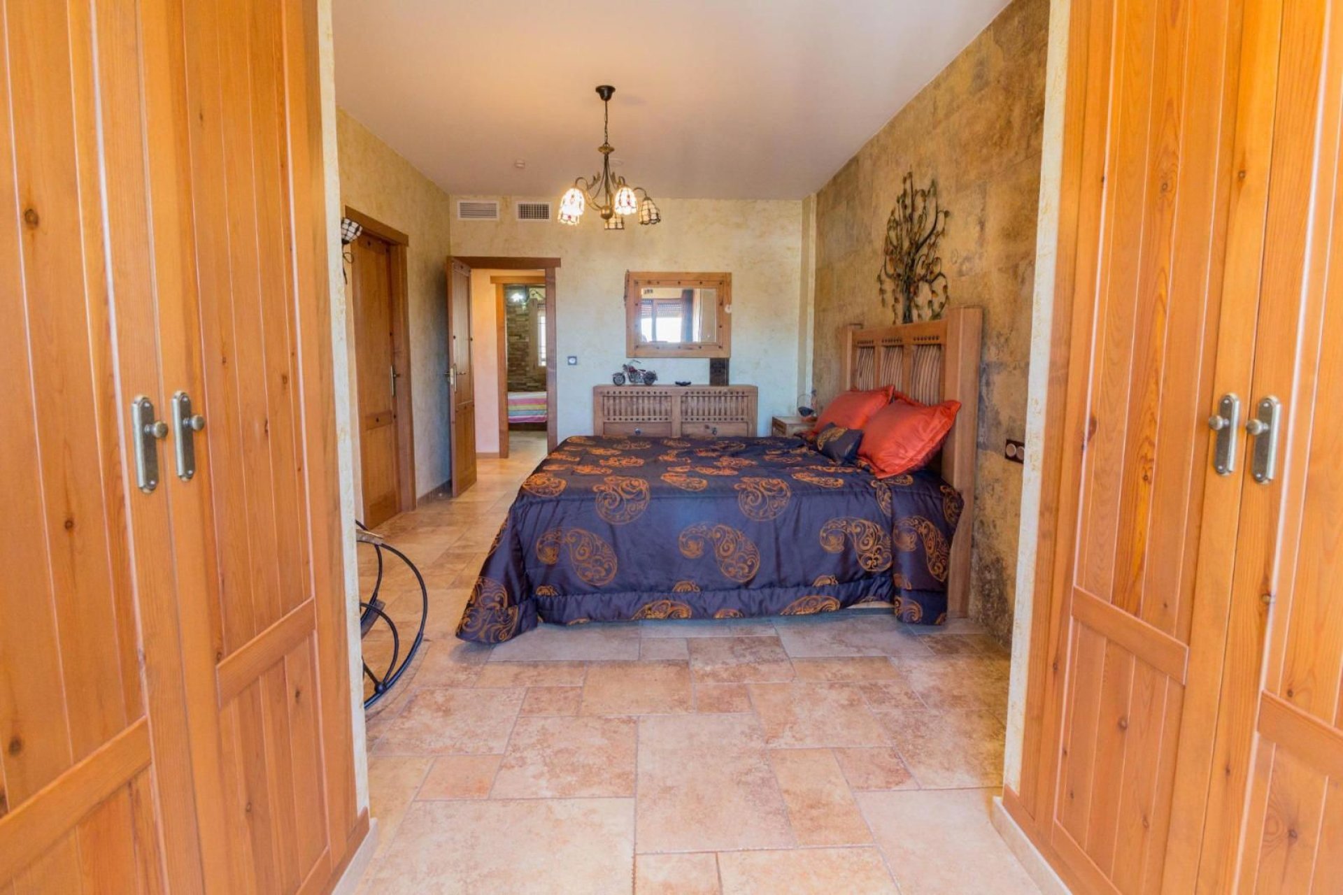 Resale - Detached villa -
Redován