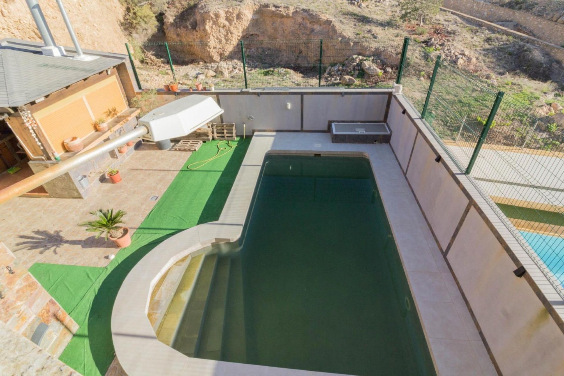 Resale - Detached villa -
Redován