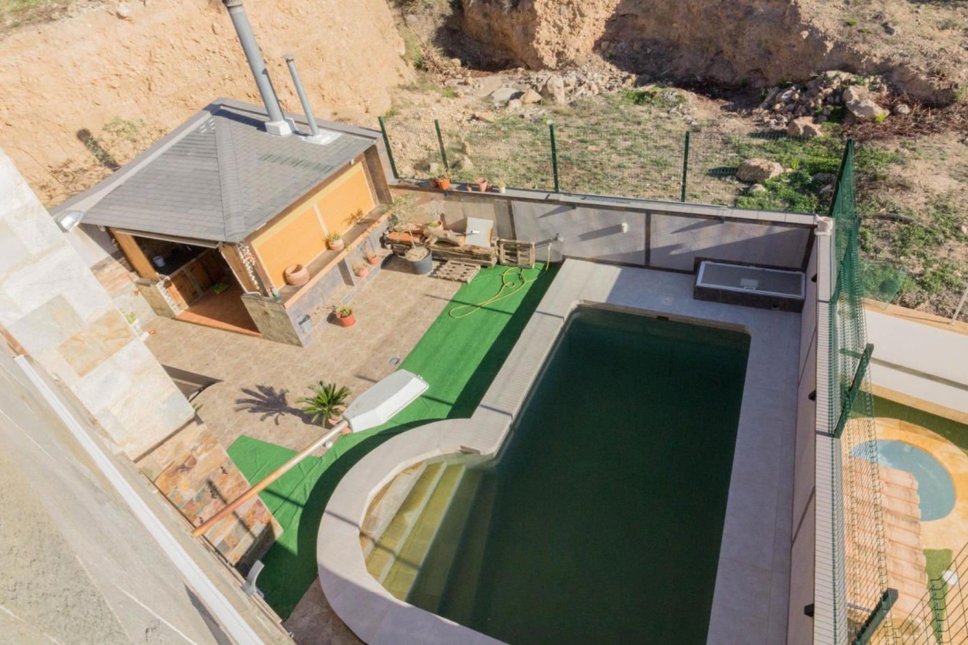 Resale - Detached villa -
Redován