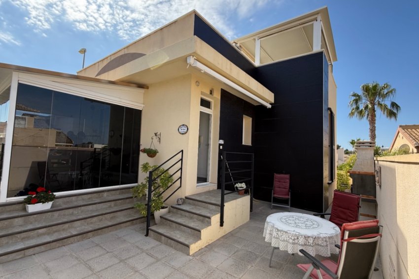 Resale - Detached villa -
Rojales - Costa Blanca Sur