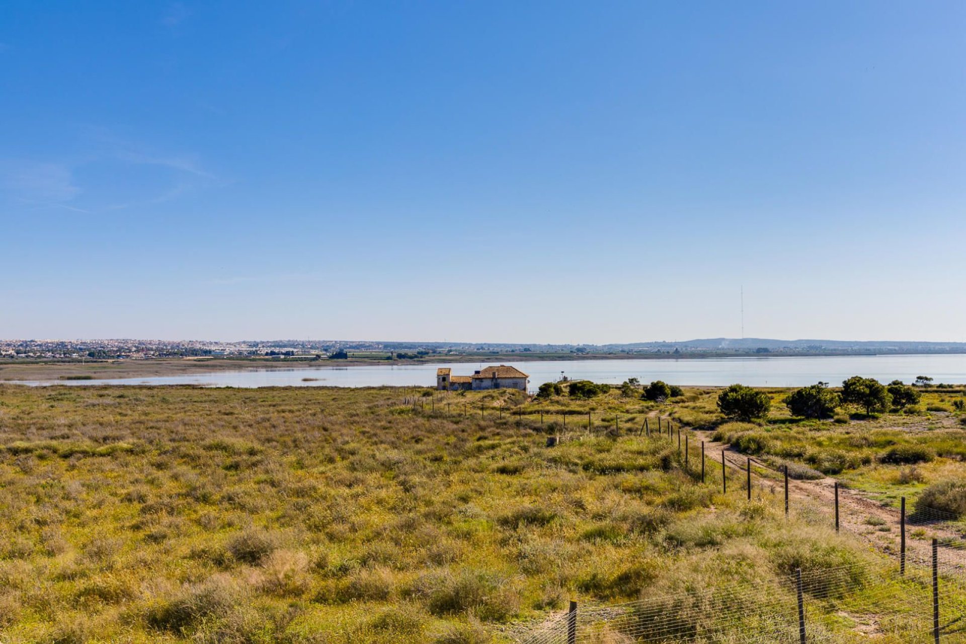 Resale - Detached villa -
Rojales