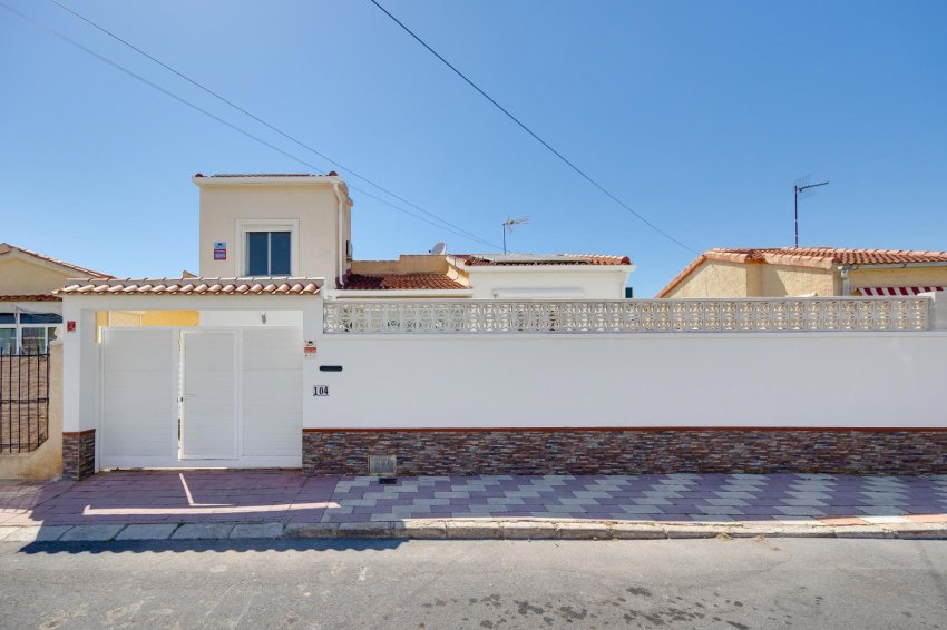 Resale - Detached villa -
San Fulgencio - La Marina