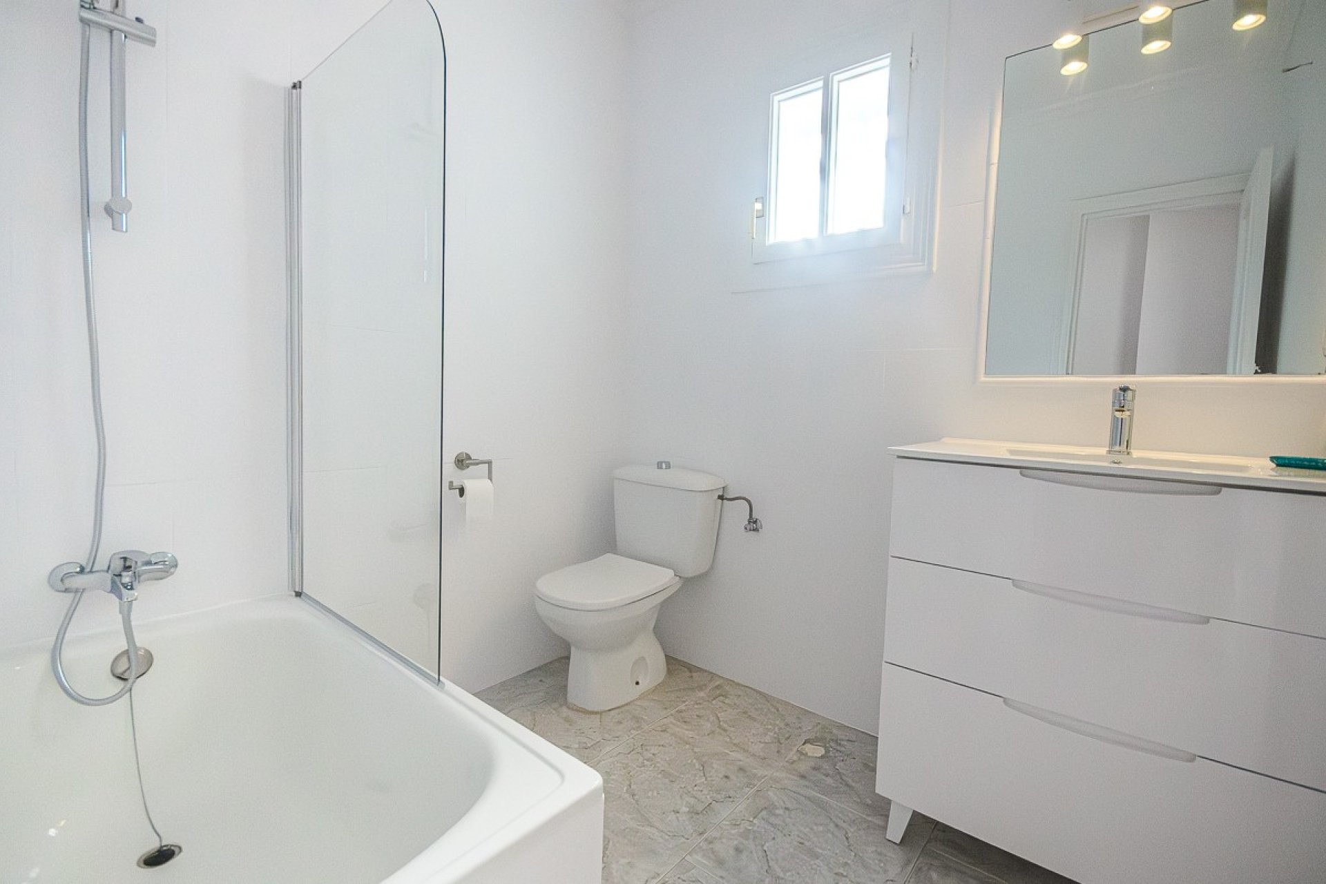 Resale - Detached villa -
San Miguel - San Miguel de Salinas